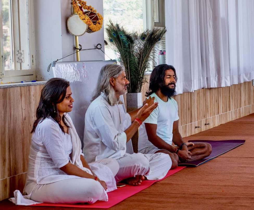 300 Hours Hatha Yoga Teacher Training Course in Rishikesh India – 01 Sep – 19 Oct