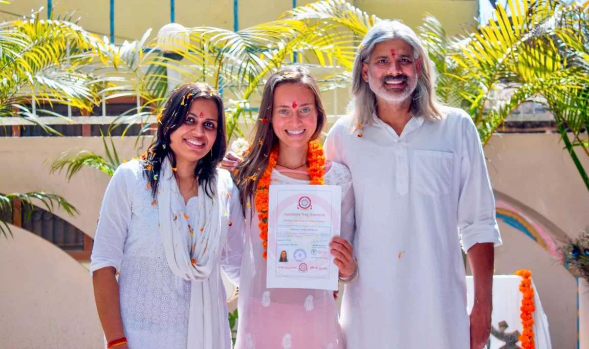 300 Hours Hatha Yoga Teacher Training Course in Rishikesh India – 01 Nov – 19 Dec