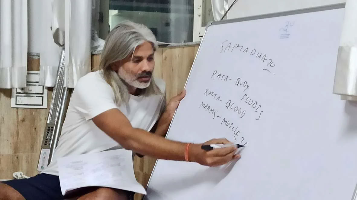Tantra and Yoga Overseas