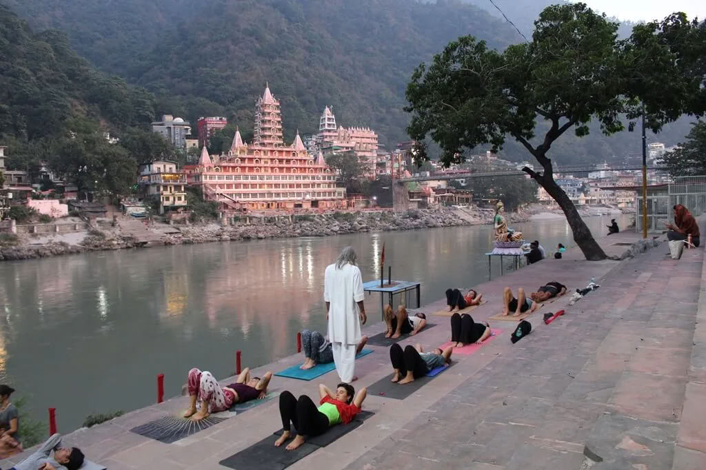 Tantra and Yoga Overseas