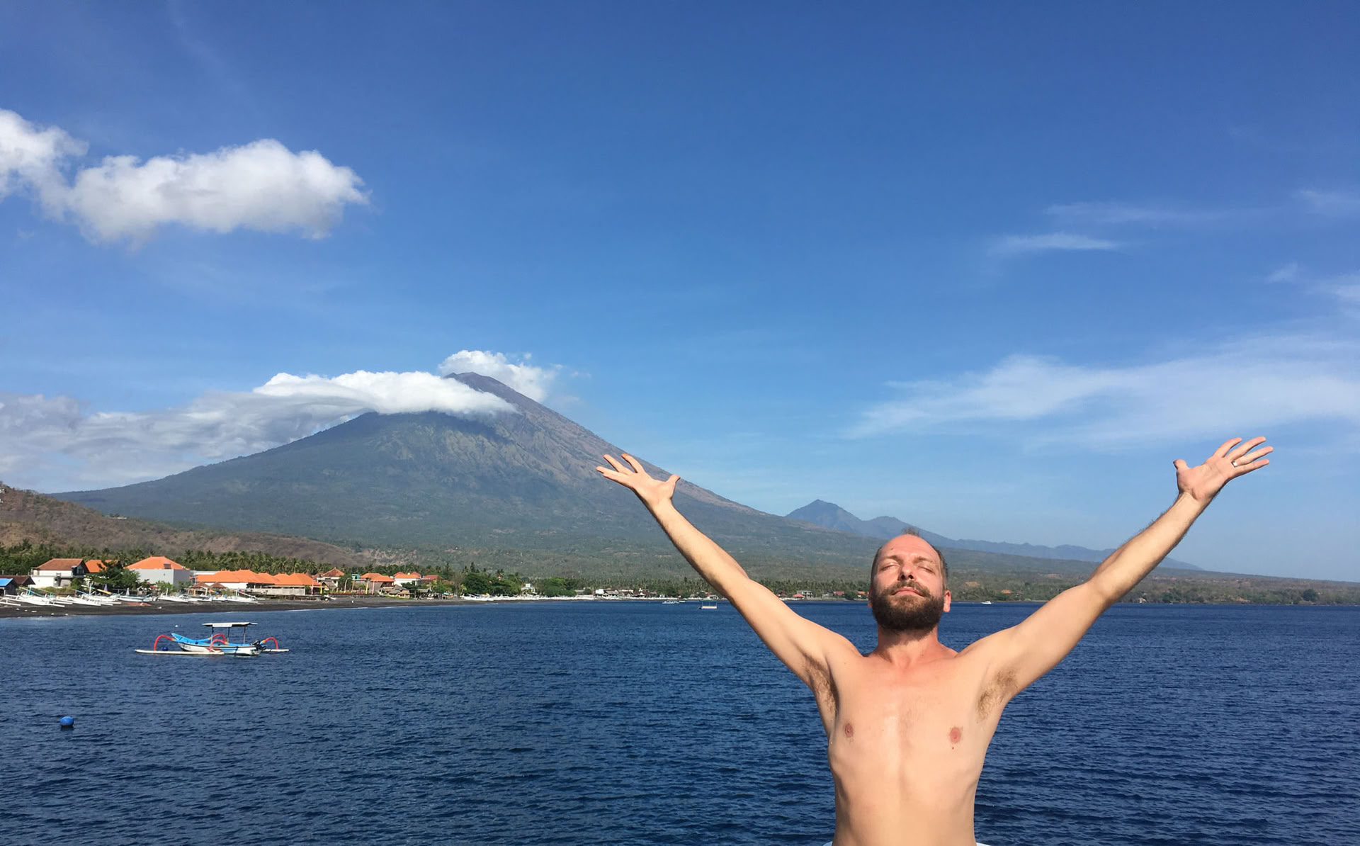 Kundalini Yoga Foundational 200 Hour Yoga Teacher Training