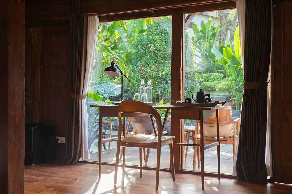 Lucidflow 100h of 300h ytt - Yoga Teacher Training Bali
