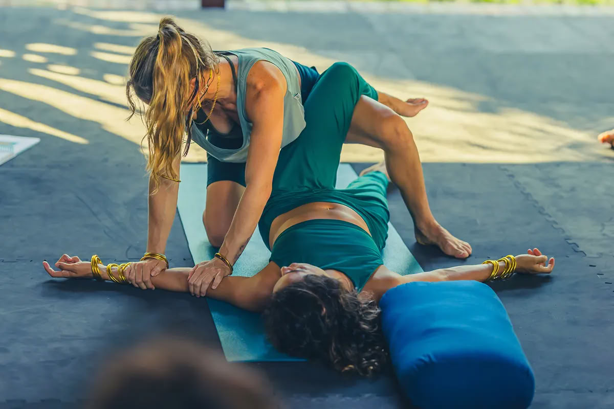 Lucidflow 100h of 300h ytt - Yoga Teacher Training Bali