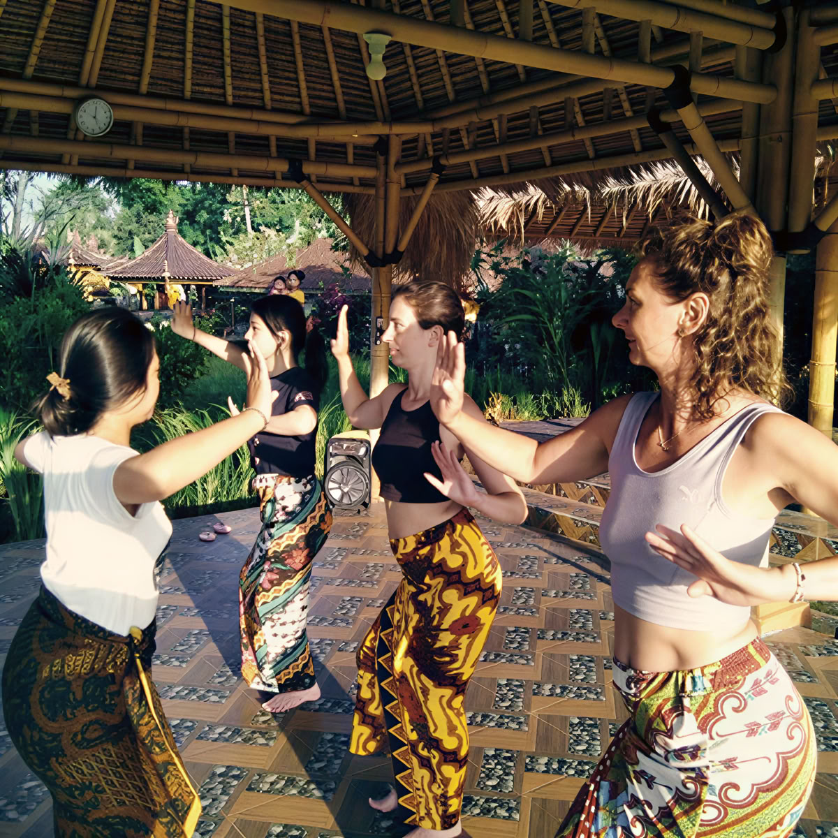 BALIGRASS - Self Healing with Ancient & Meditation
