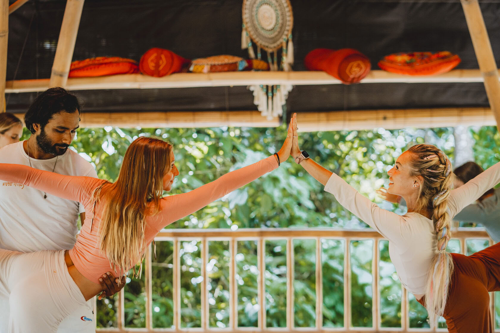200hrs Yoga Teacher Training in Bali, Amertham