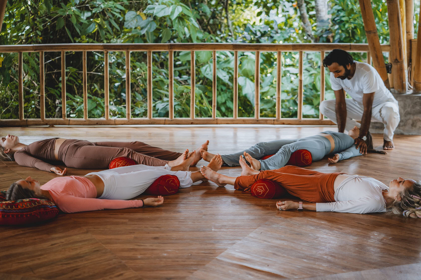 200hrs Yoga Teacher Training in Bali, Amertham
