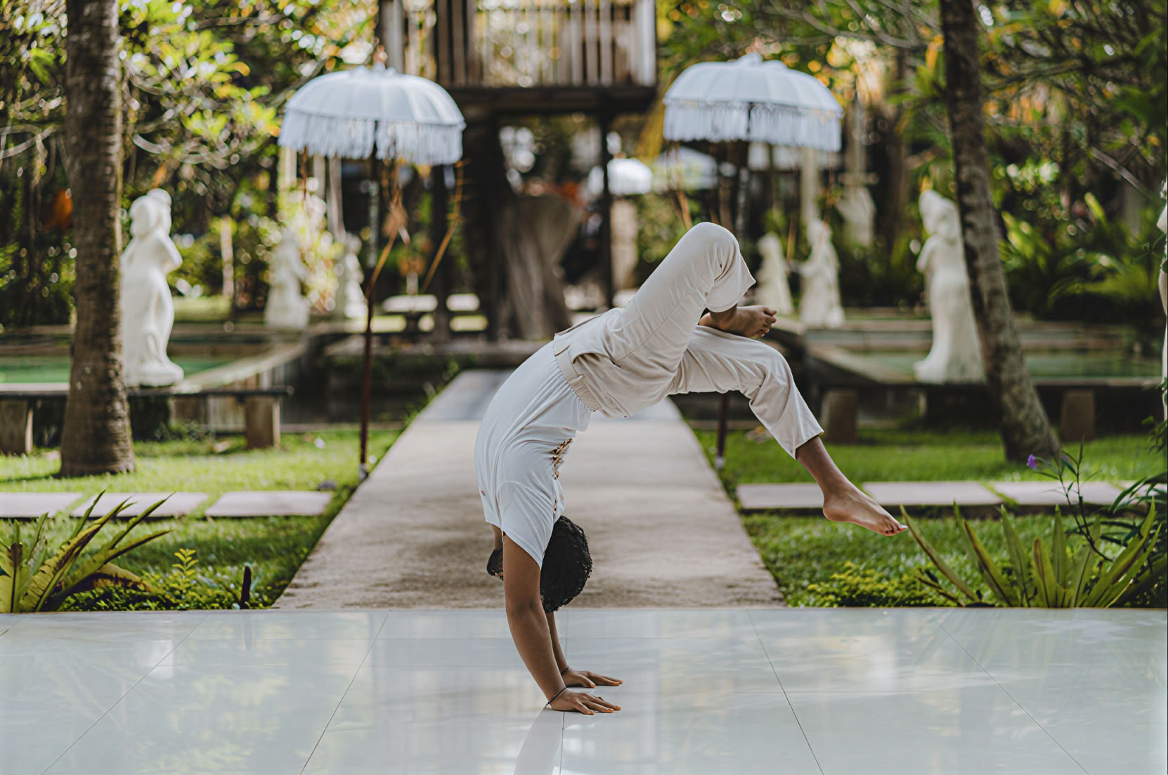 200hrs Yoga Teacher Training in Bali, Amertham
