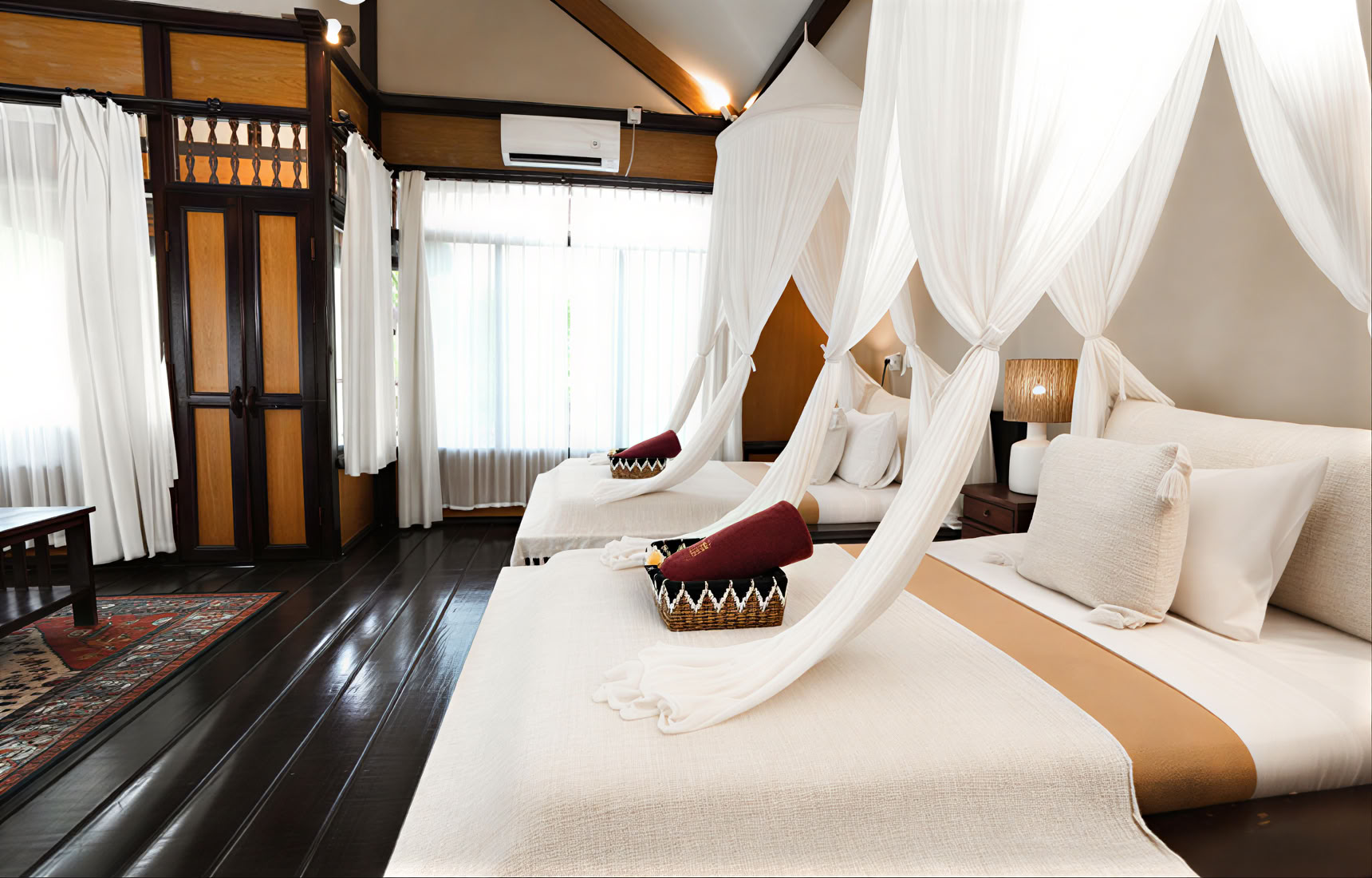 200-Hour/ 300 Hour Hybrid Yoga Teacher Training – May 26 - Jun 4