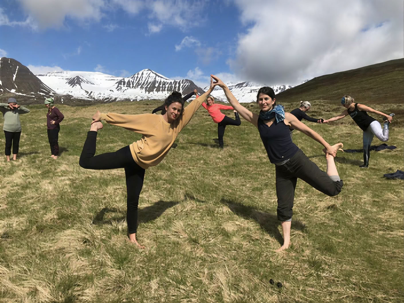 Yoga & Hiking Midnightsun Retreat in Iceland – Dates 2025