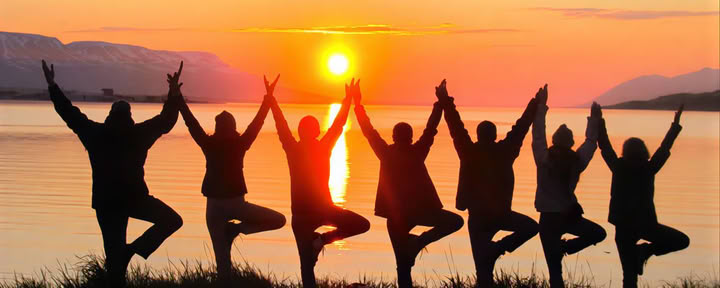 Yoga & Hiking Midnightsun Retreat in Iceland – Dates 2025
