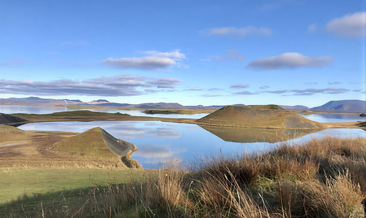 Yoga & Hike Golden Autumn Retreat Iceland – Dates 2026