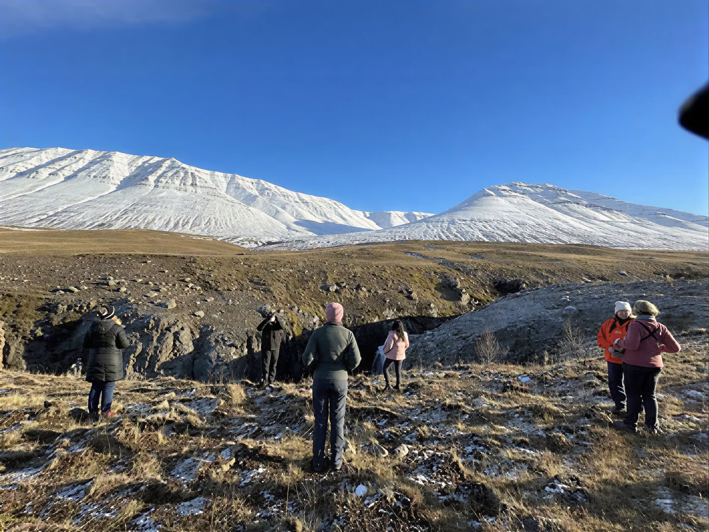 Yoga & Hike Golden Autumn Retreat Iceland – Dates 2026