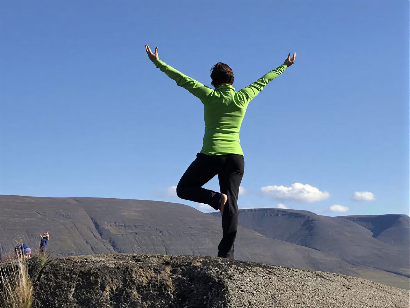 Yoga & Hike Golden Autumn Retreat Iceland – Dates 2026