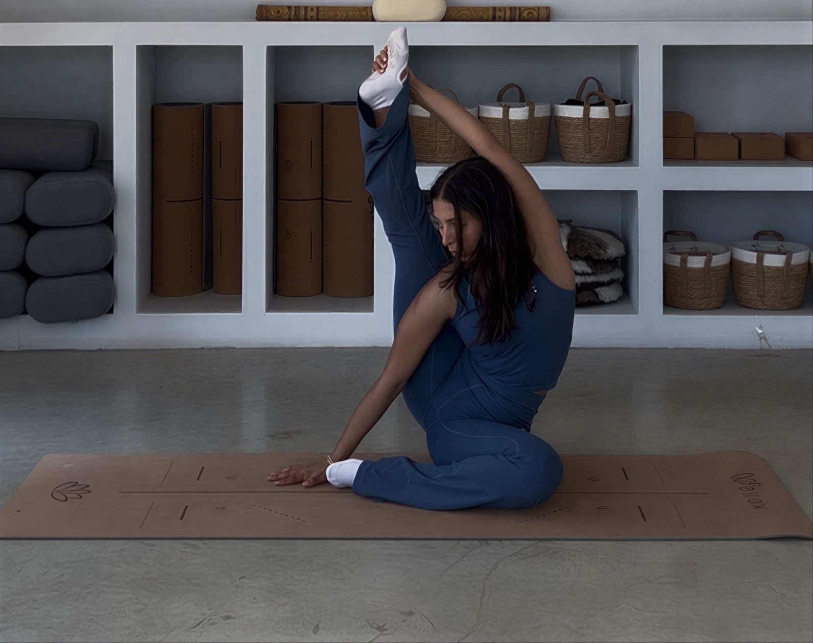 Deep Stretch Flow