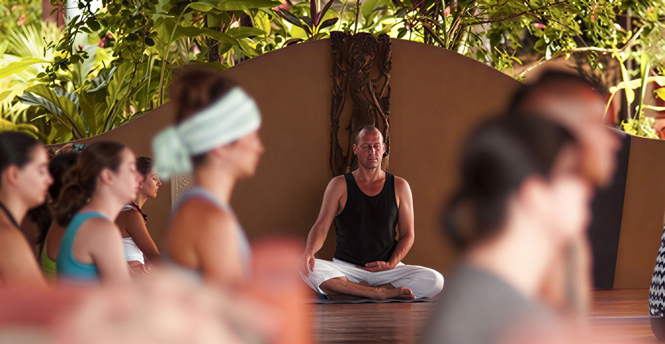 200 Hr Vinyasa and Yin Yoga Teacher Training – Peter Kaaberbol Kristensen