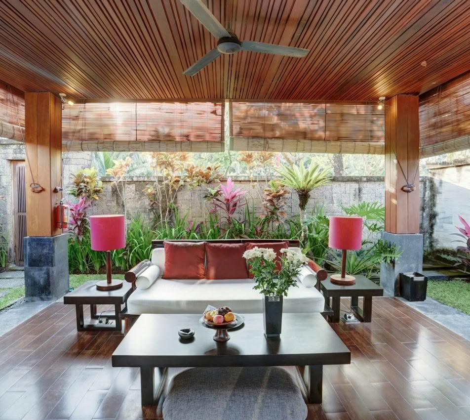 Lagoon Pool Villa