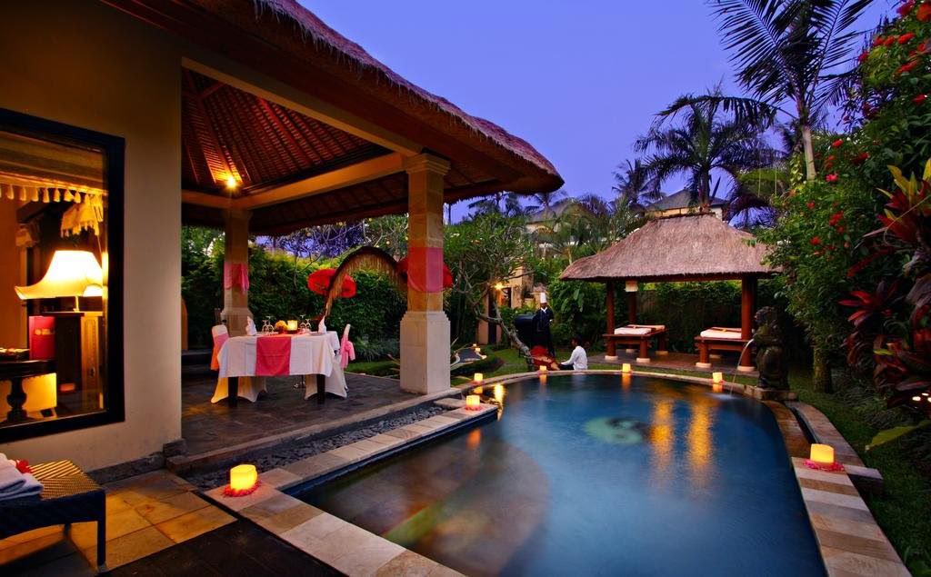Lagoon Pool Villa