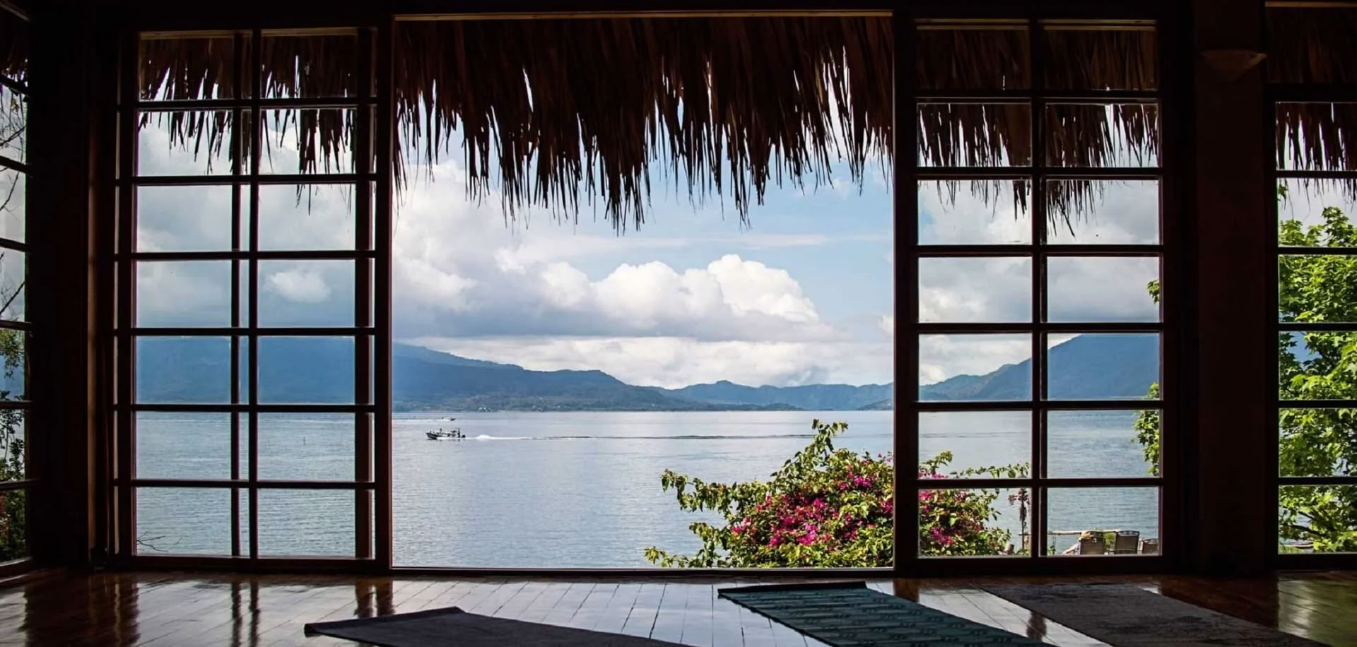 Guatemala Yoga & Intuition Retreat / Angela Lightsey & Laurie Kinkel — Villa Sumaya