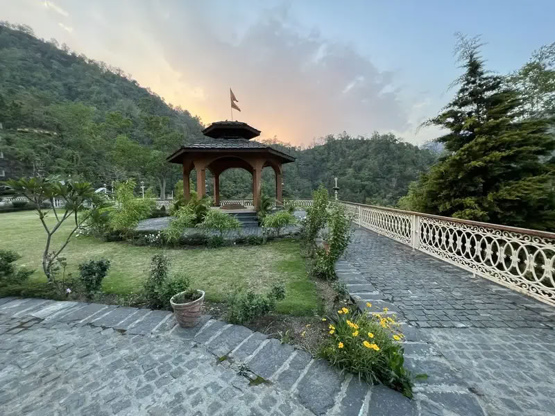 500 Hour Yoga Teacher Training in Rishikesh, India – 12 Sep - 03 Nov 2026