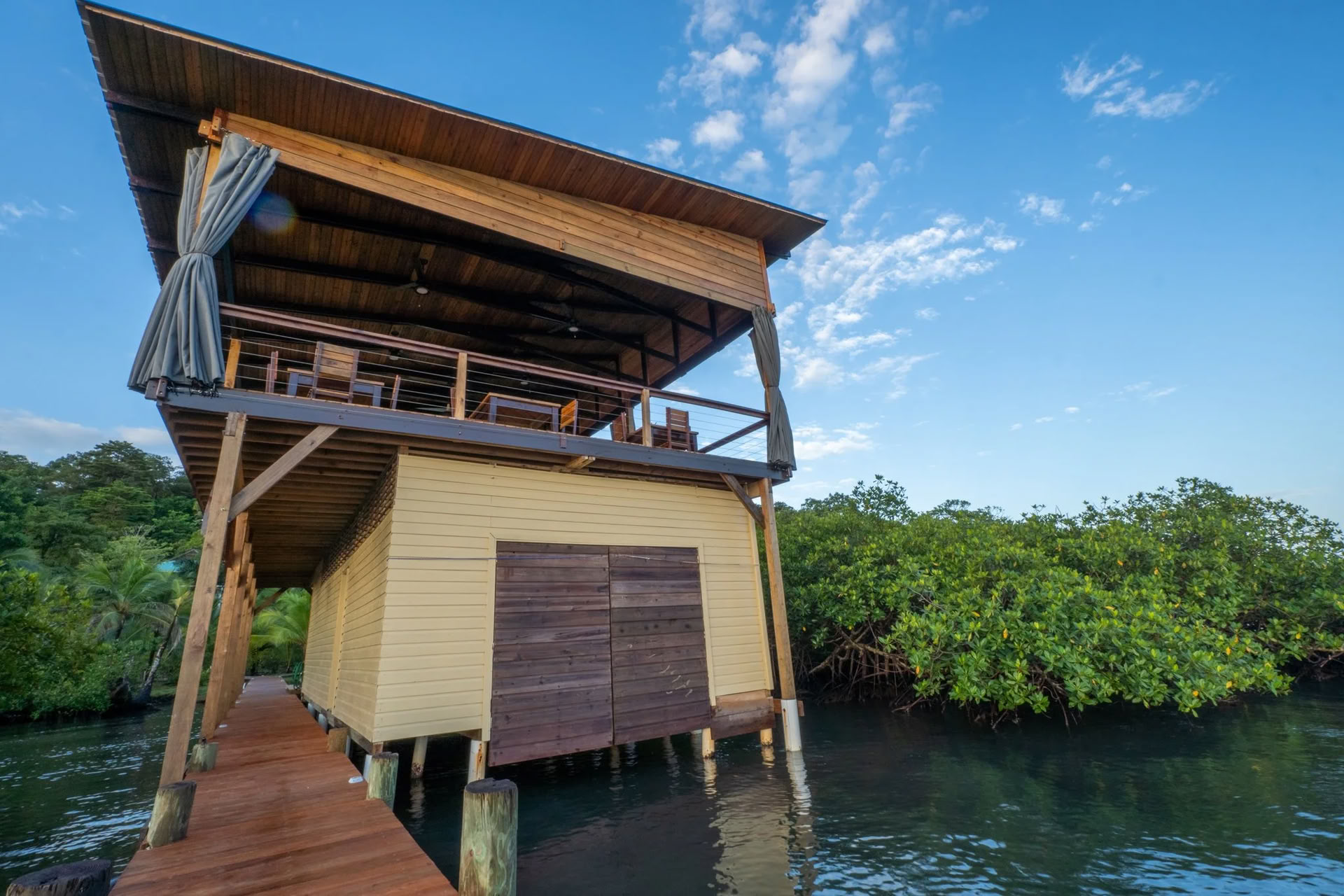 crecer y Florecer: a Roam Yoga & Wellness Retreat
