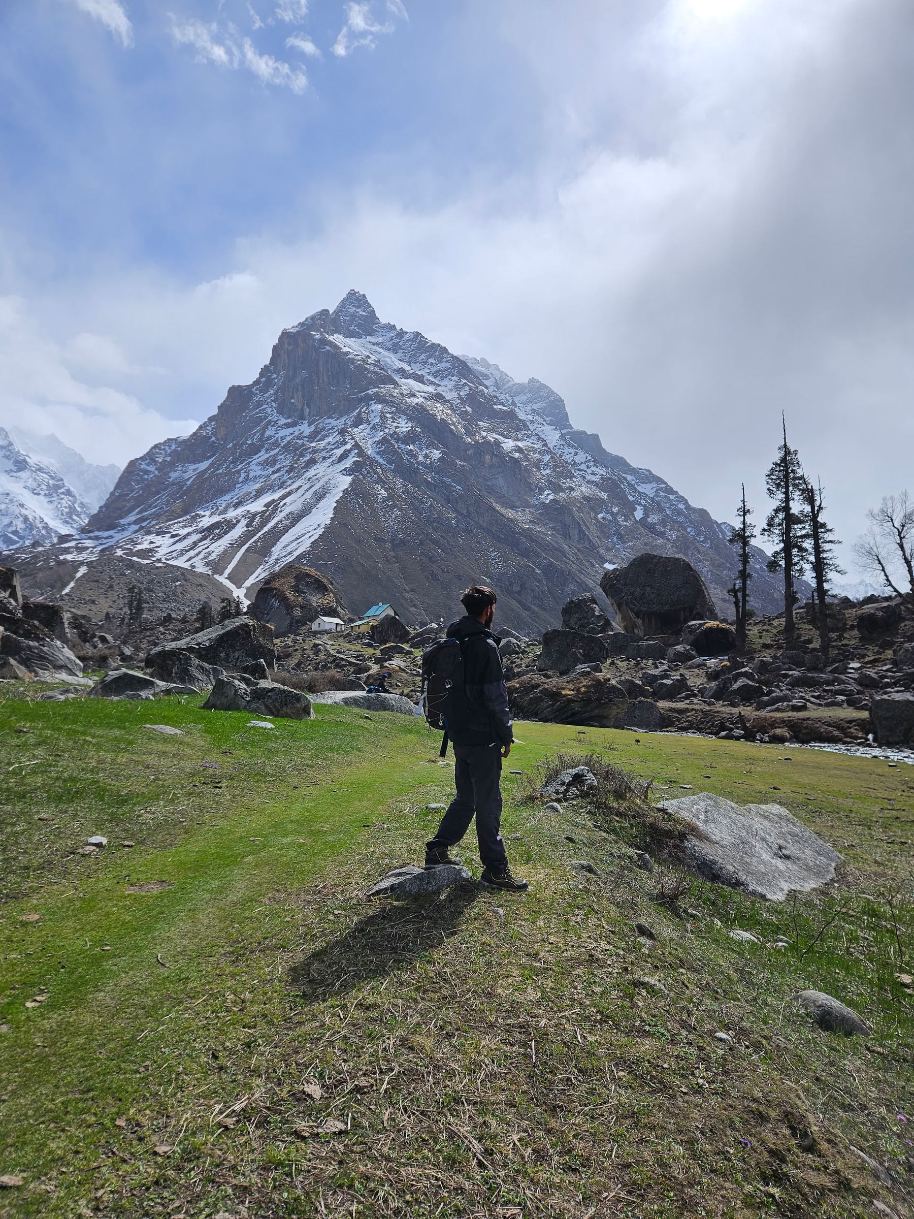 Harkidun Trek