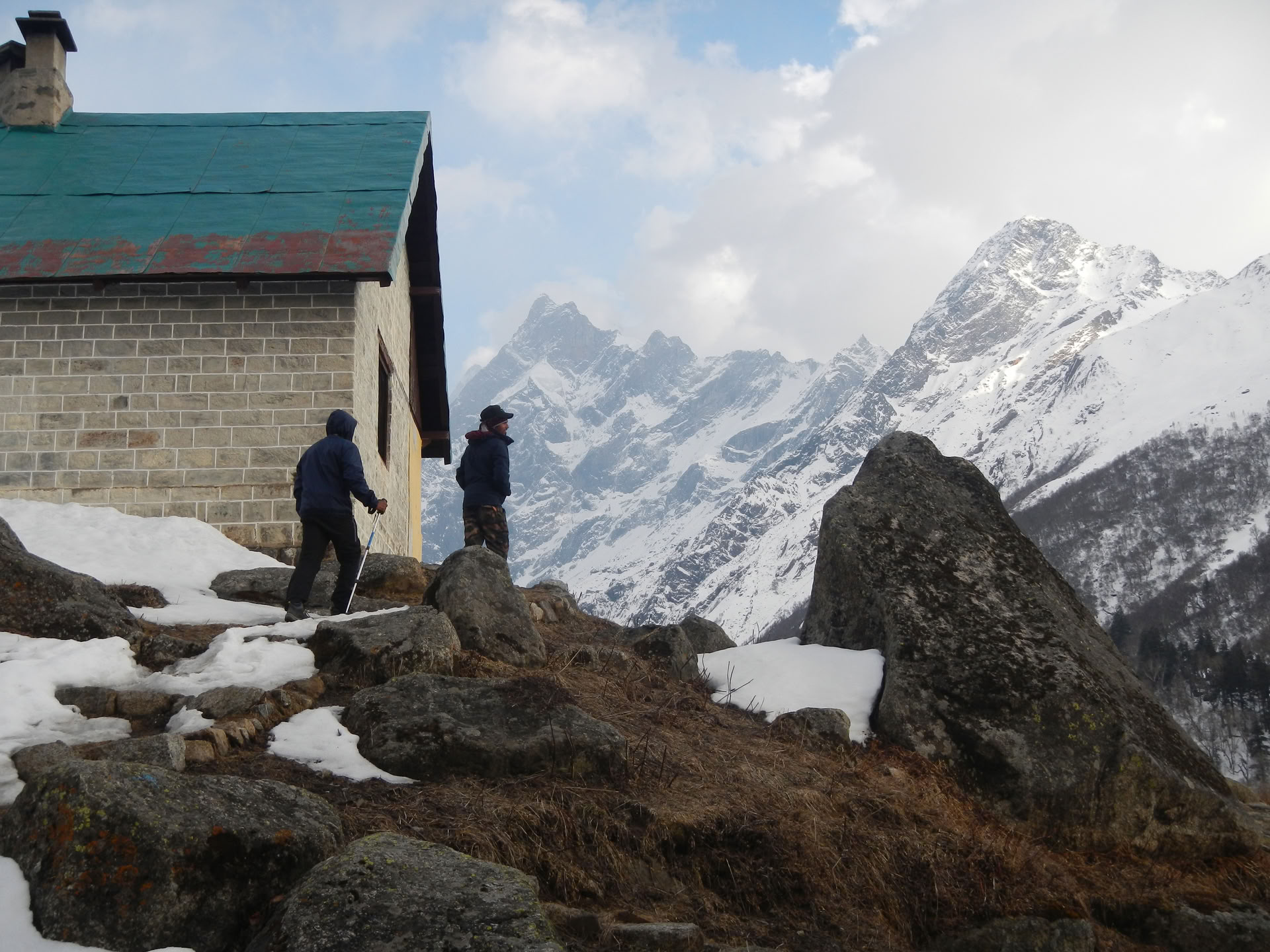 Harkidun Trek