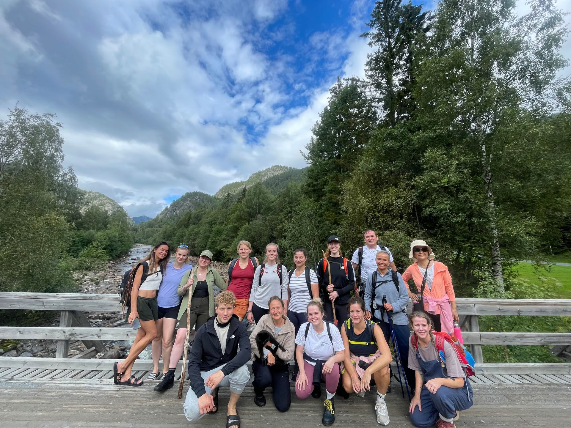 Disconnect, relax and immersion into nature yoga retreat