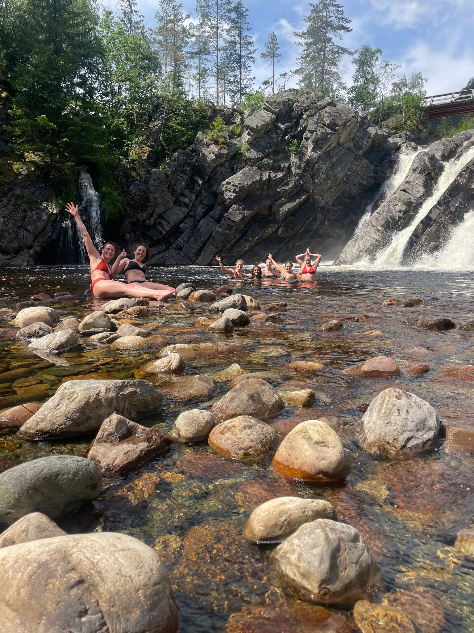 Disconnect, relax and immersion into nature yoga retreat