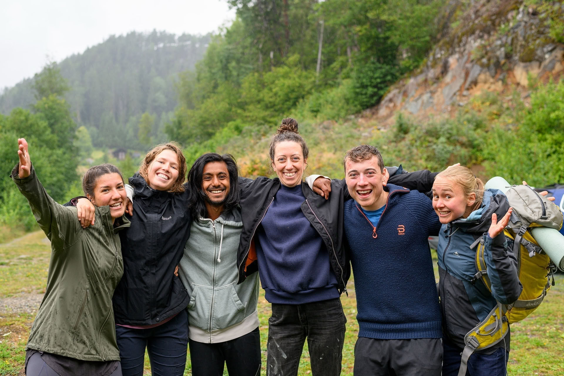 Disconnect, relax and immersion into nature yoga retreat