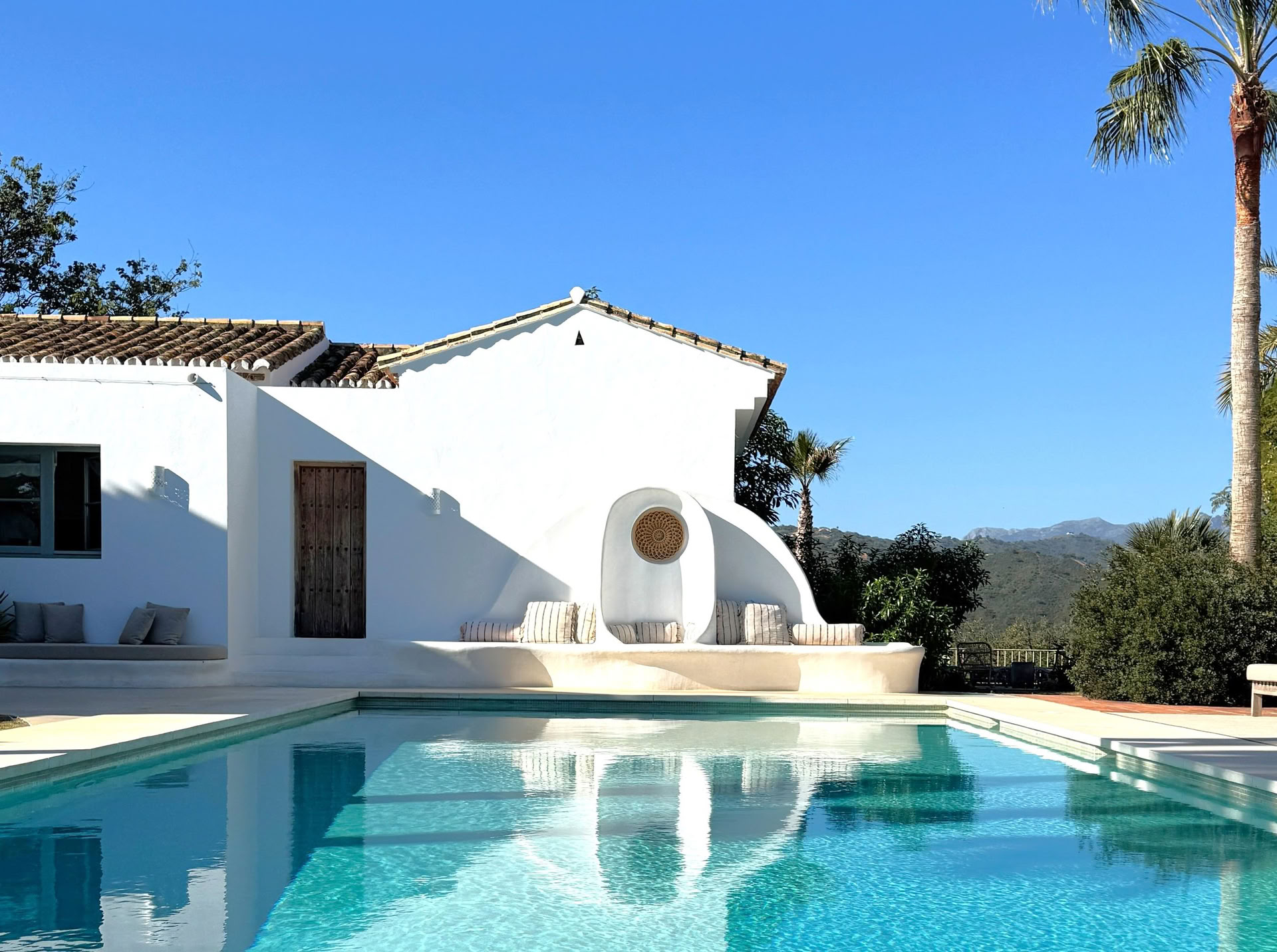 EXCLUSIVE ESSENCE YOGA & PILATES RETREAT