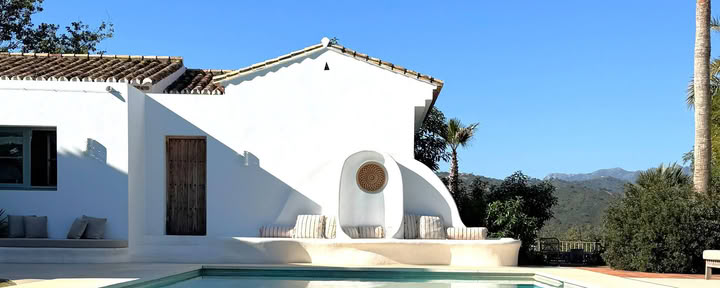EXCLUSIVE ESSENCE YOGA & PILATES RETREAT