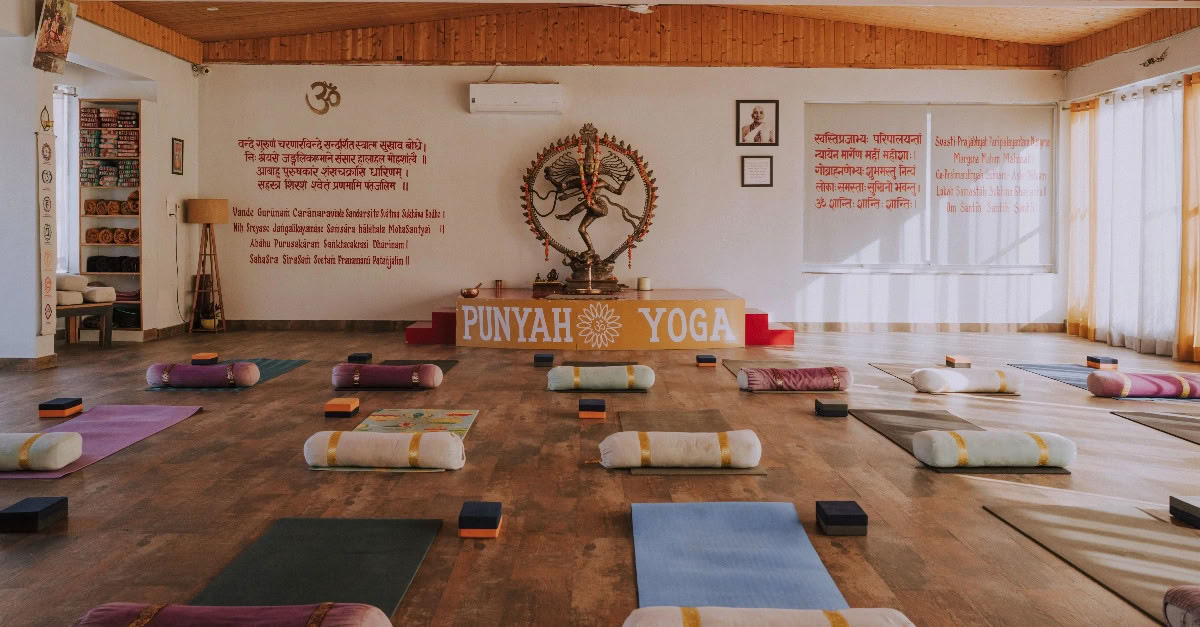 100 Hour Yoga Teacher Training