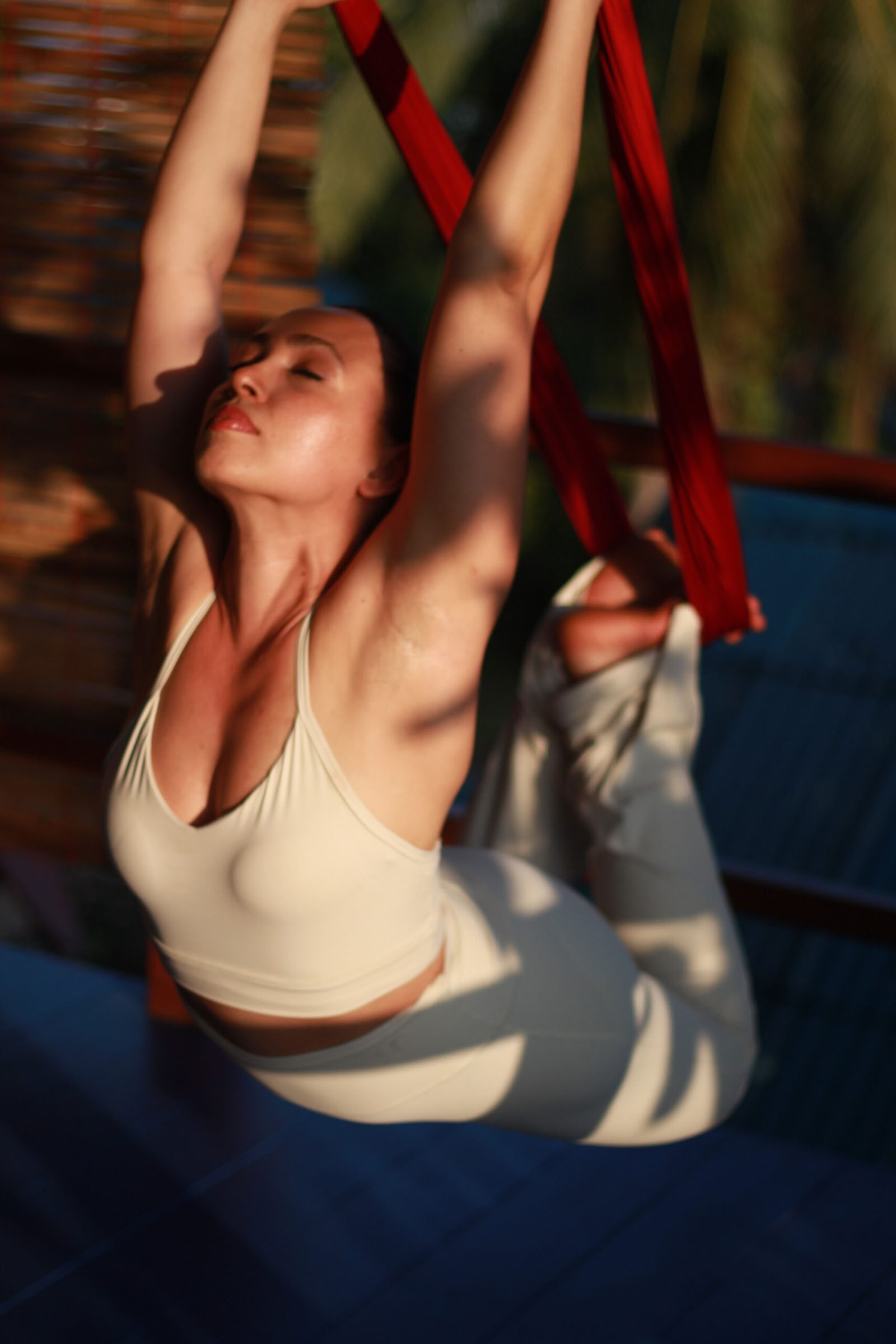 aerial yin with live music