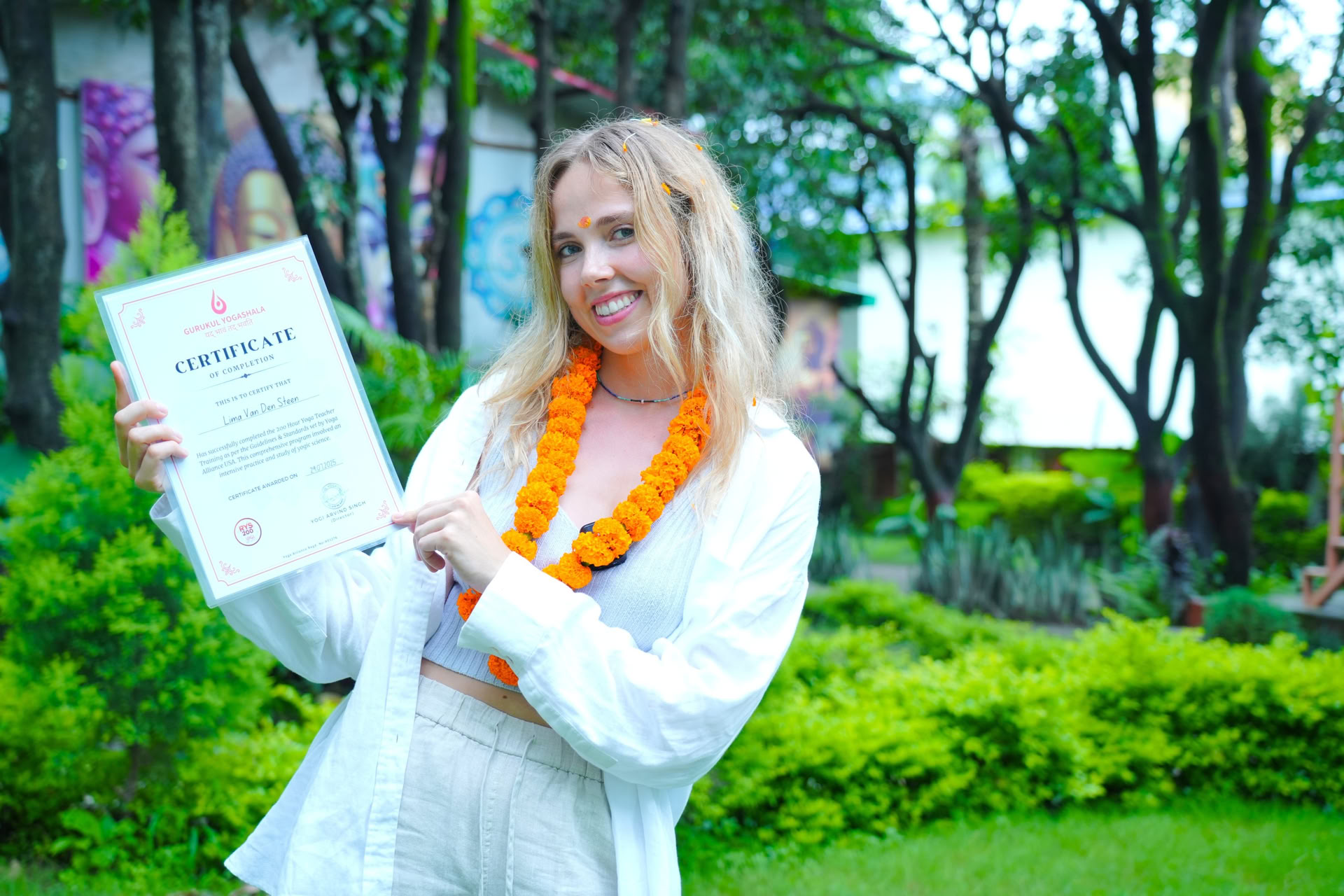 100 Hour Yoga Teacher Training in Rishikesh