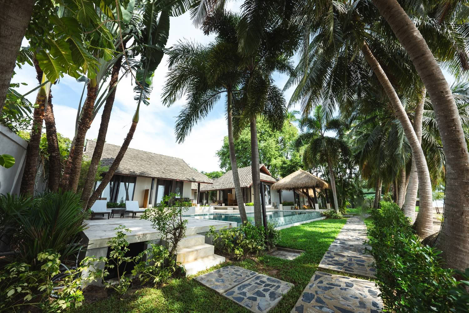 Sacred Pause - Yoga & Manifestation Retreat