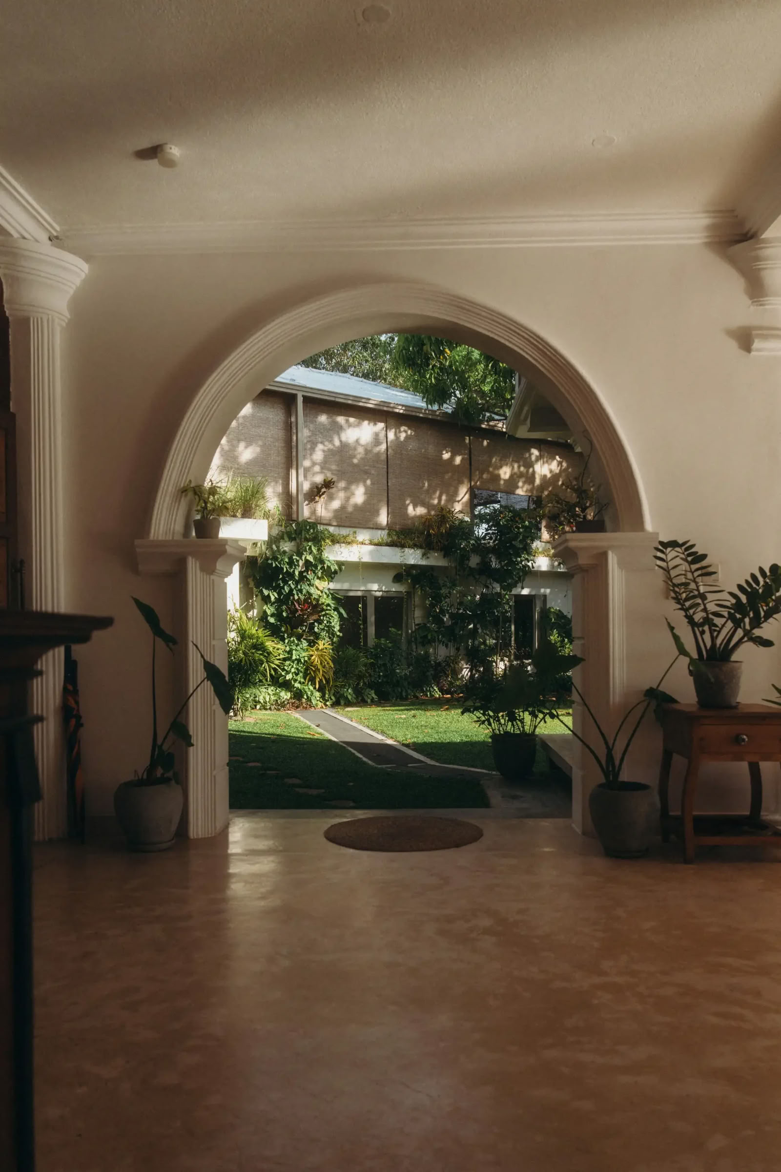 100-Hour Vinyasa + Yin Yoga Teacher Training
