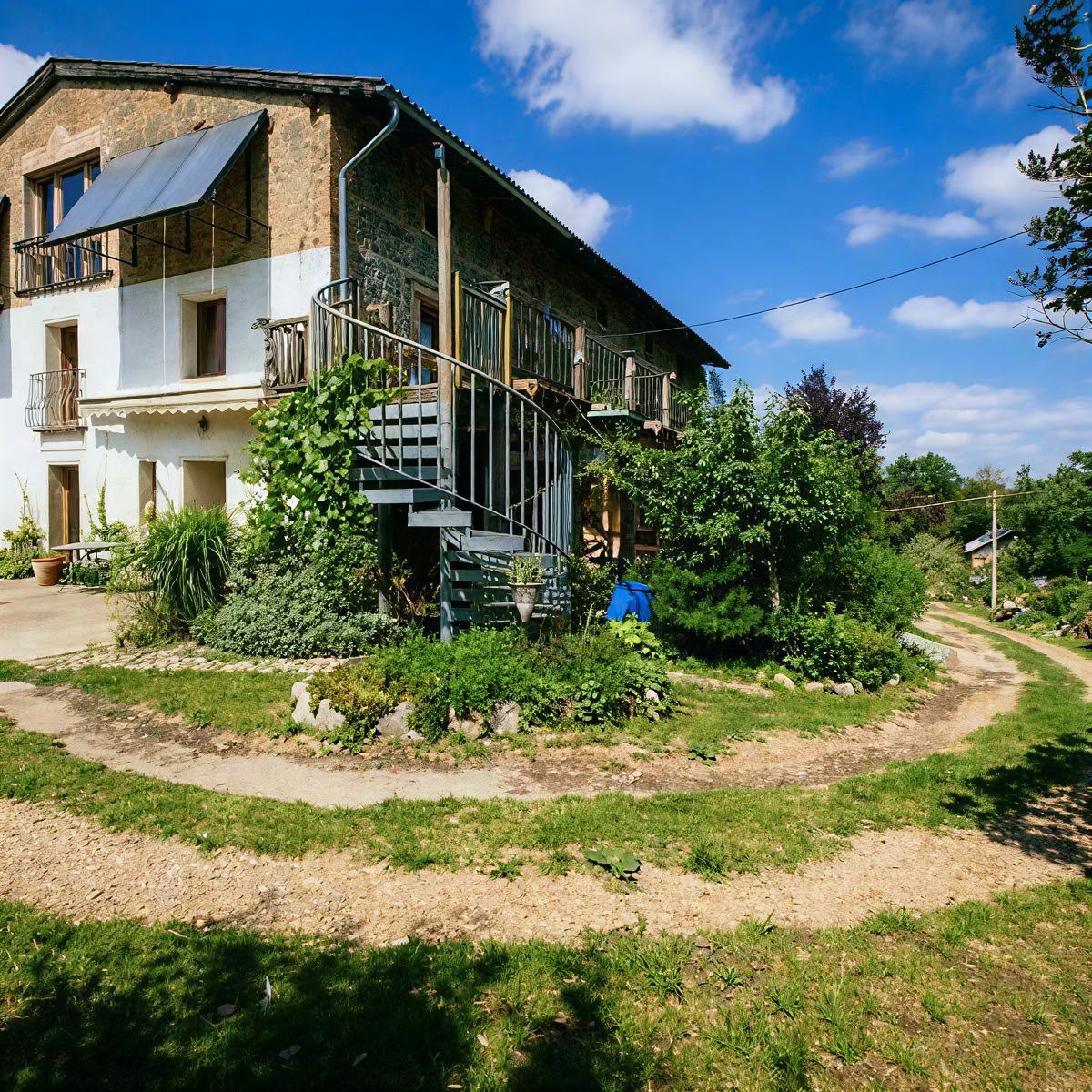 FLOW INTO SUMMER – Yoga Retreat from 19–21 June 2026