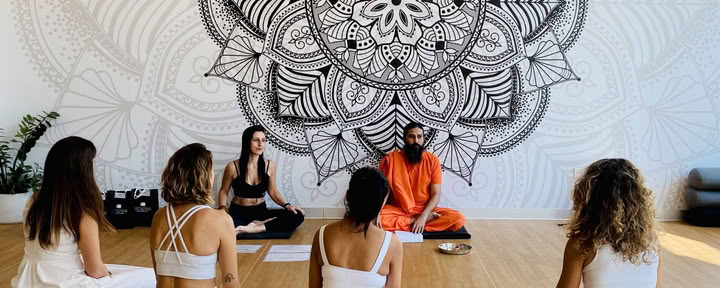 50 Hours Meditation & Pranayama (Conscious Breathing) Master course (YACEP) HYBRID