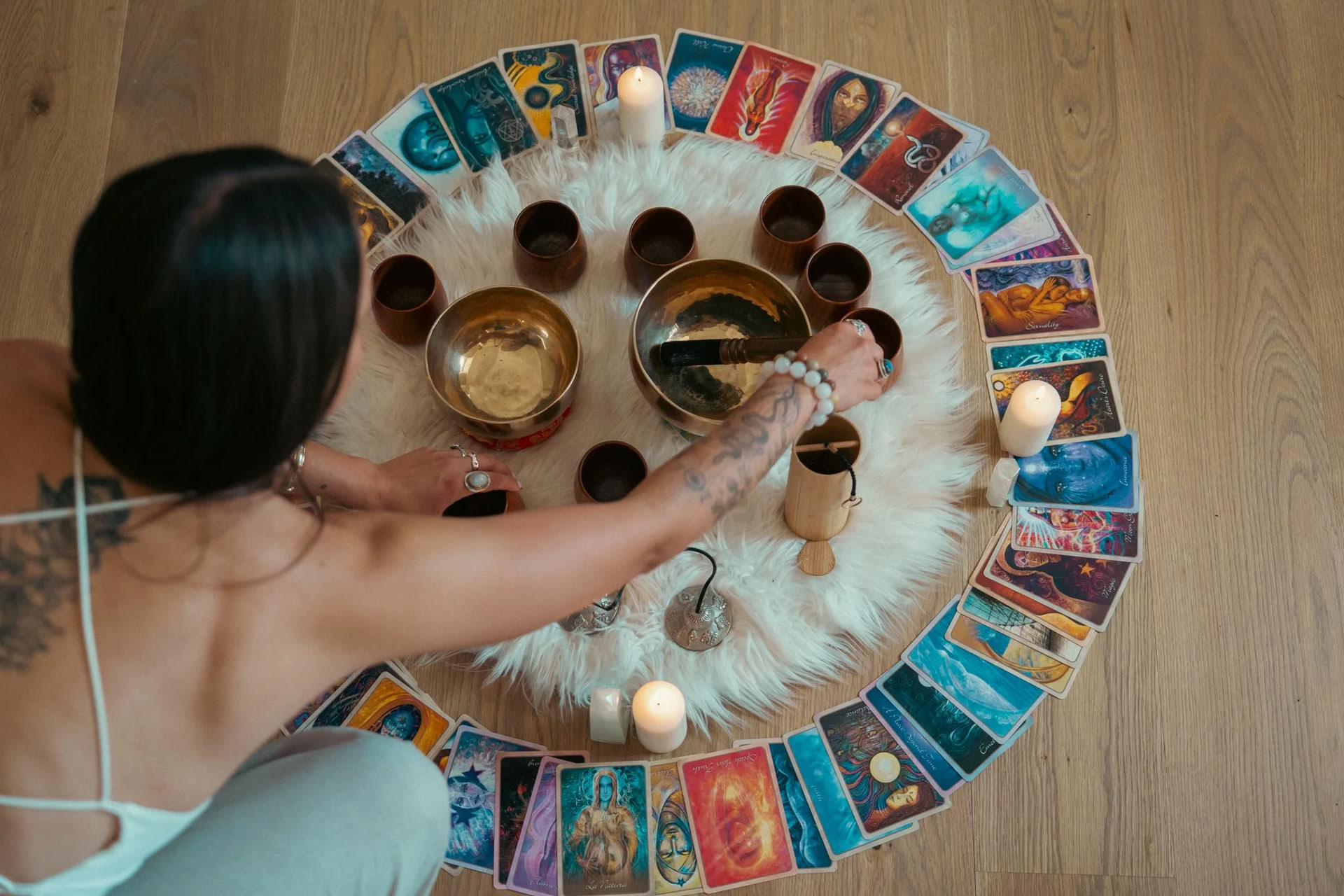 Sound Therapy & Sound Baths Initimate Group Sessions with Suia Regis