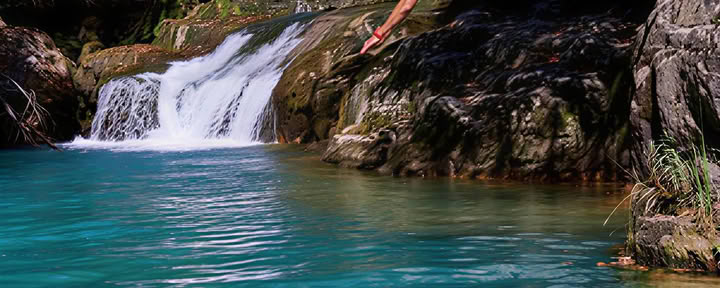 Dancing nature: Movement, Yoga, Art & Hiking Retreat
