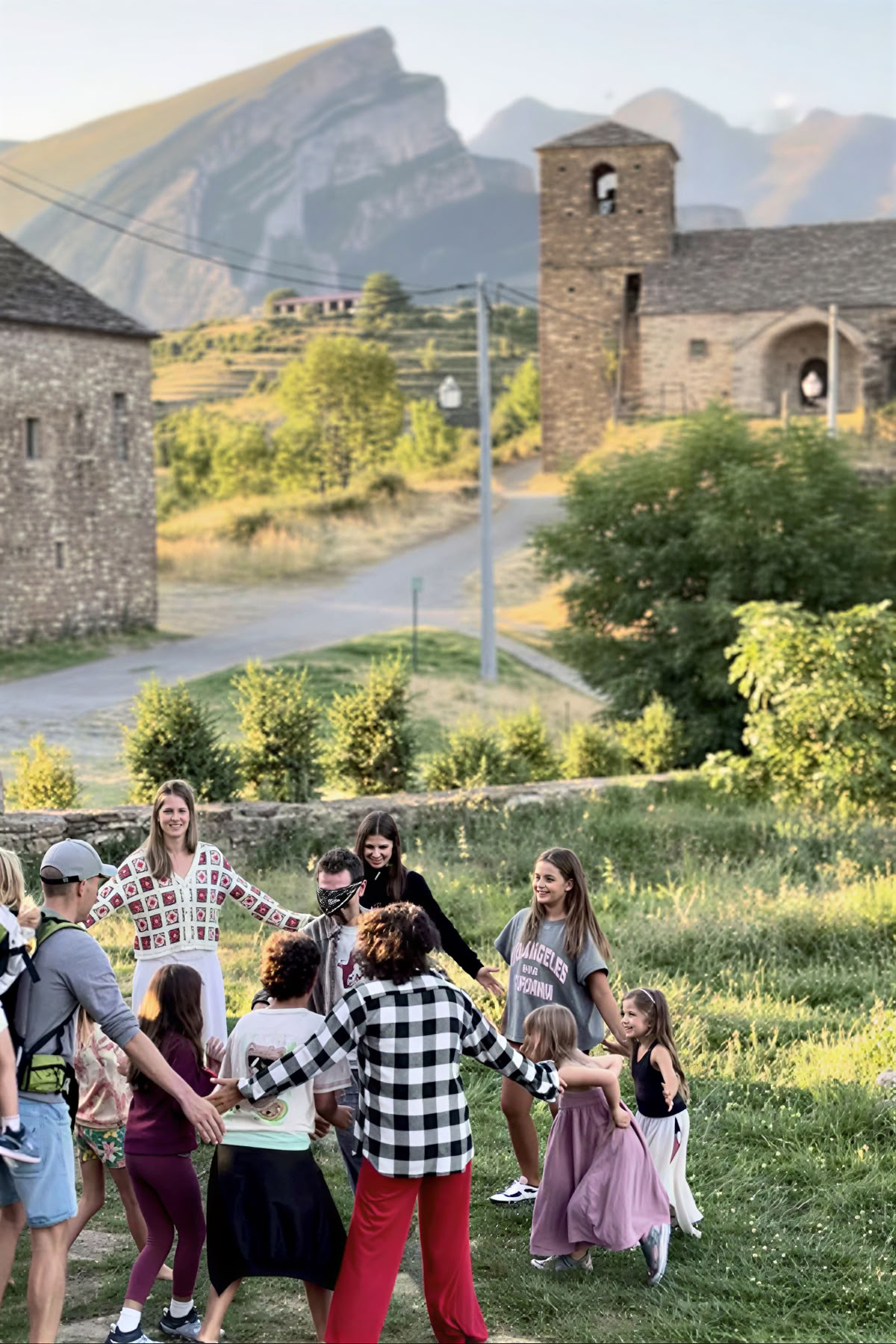 Family Holidays: Yoga, Mindfulness, Art & Nature