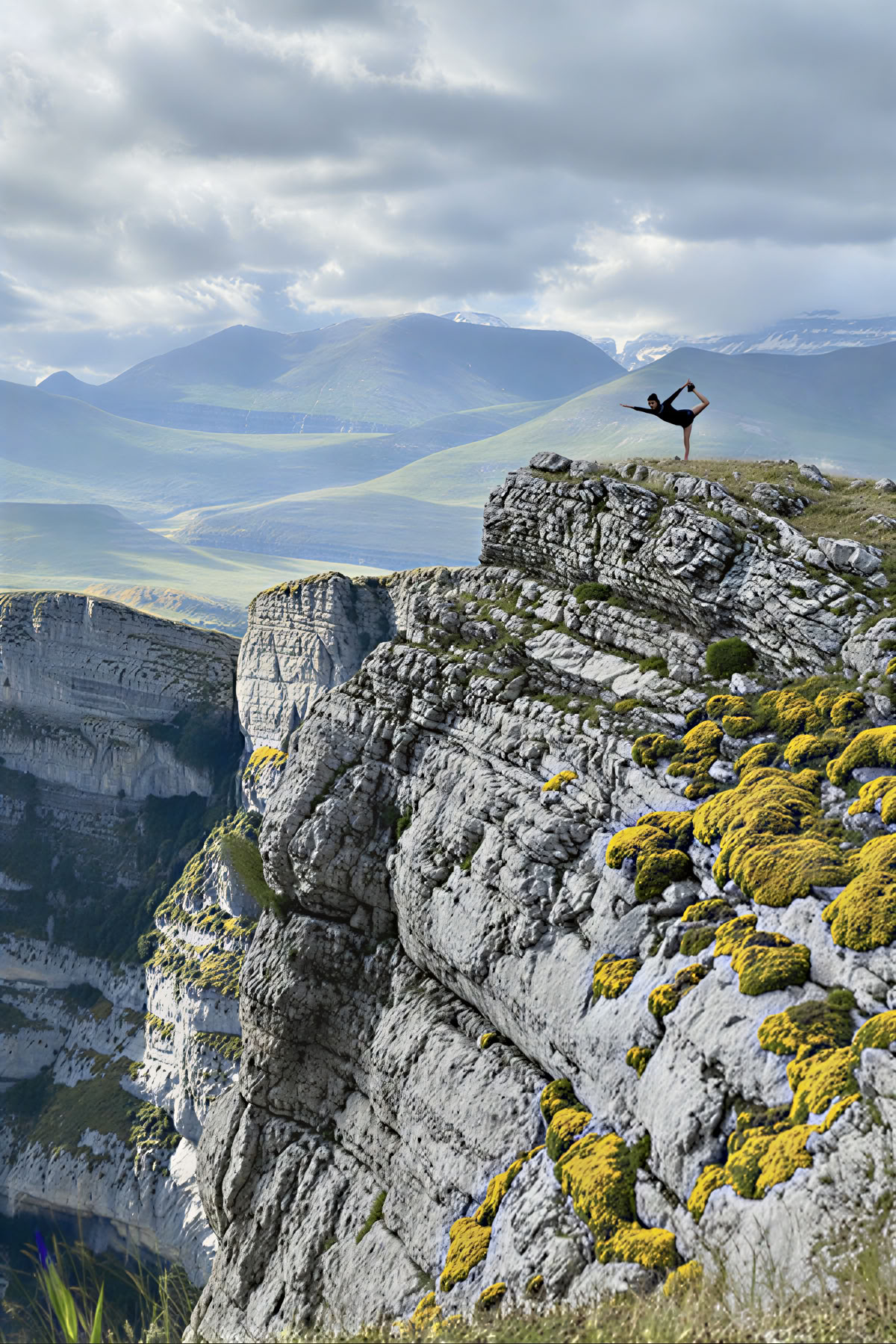 Meditative Pilgrimage: Long Trekking and Yoga Retreat