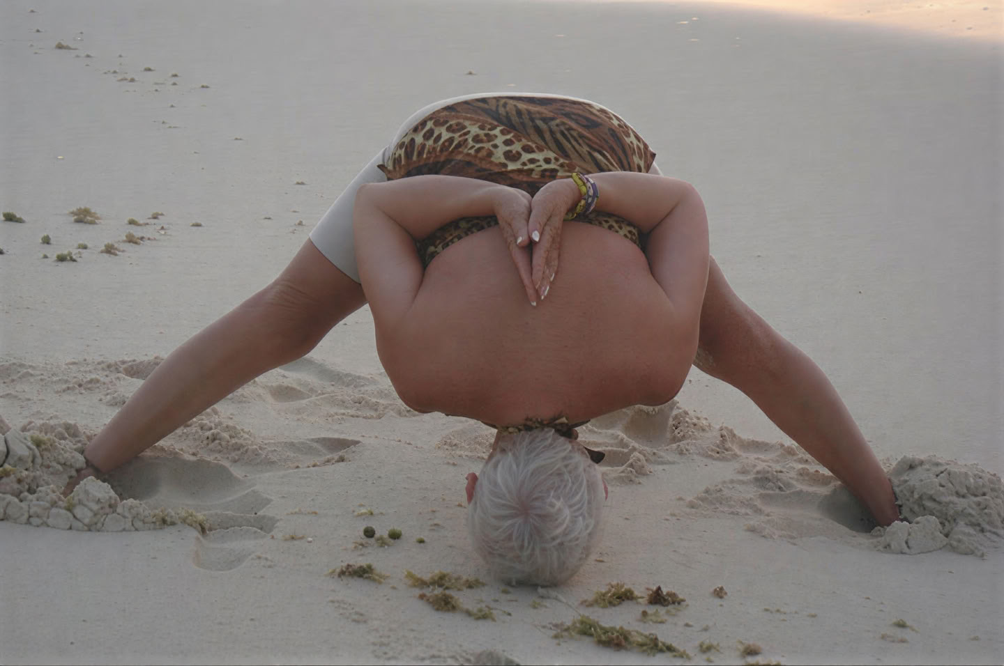 BELLY DANCE