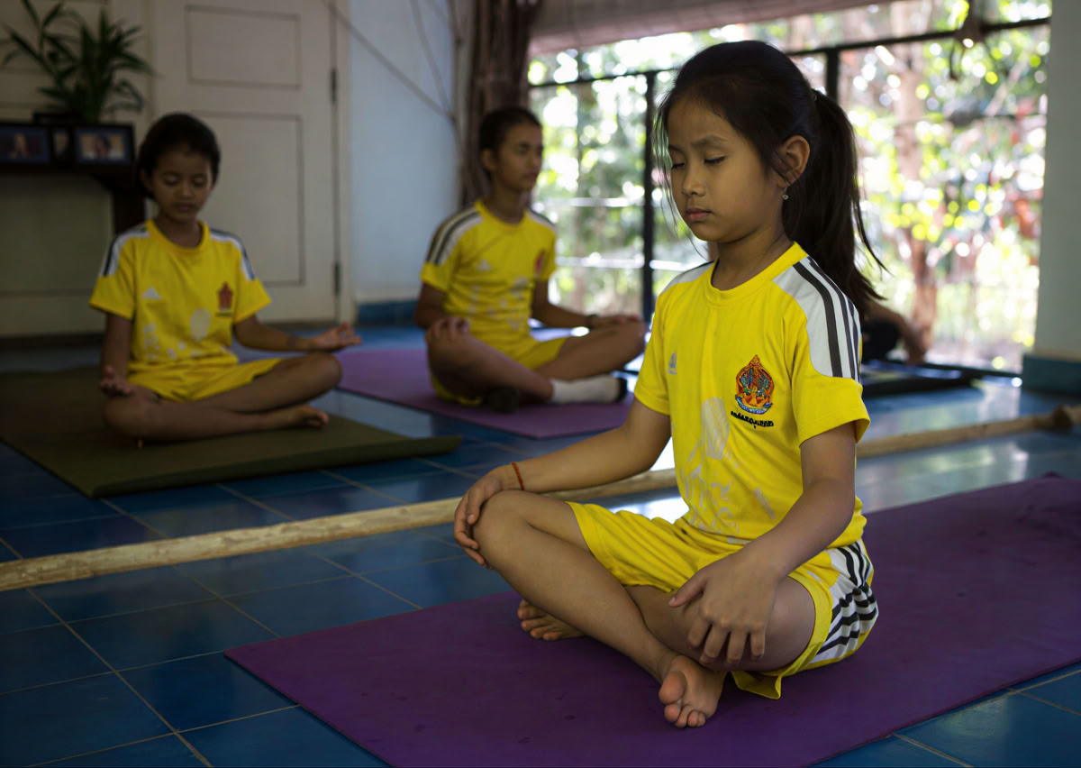 Jivamukti and Meditation with Andrea kwiatkowski for Yogathon for Global Peace