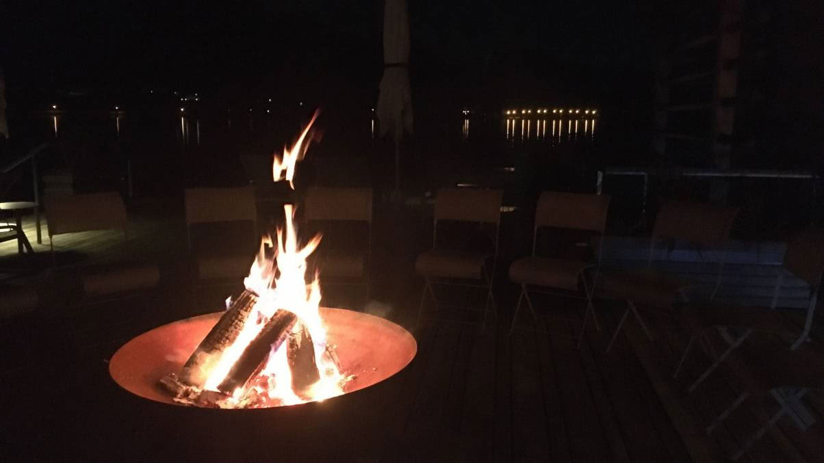 Full Moon Late Night Spa
