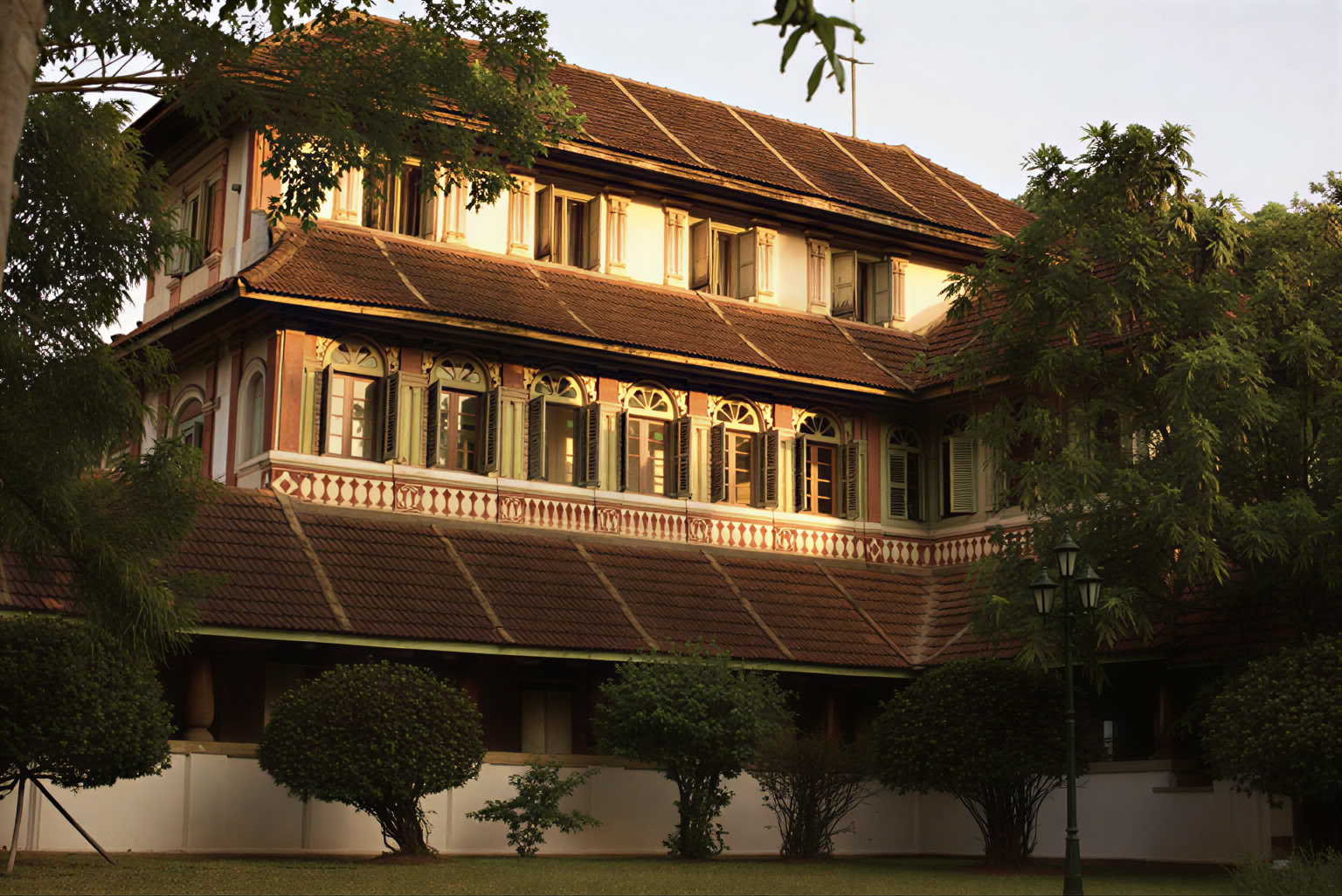 7-Night Ayurvedic Wellness Program at Niraamaya Retreats Surya Samudra, Kovalam