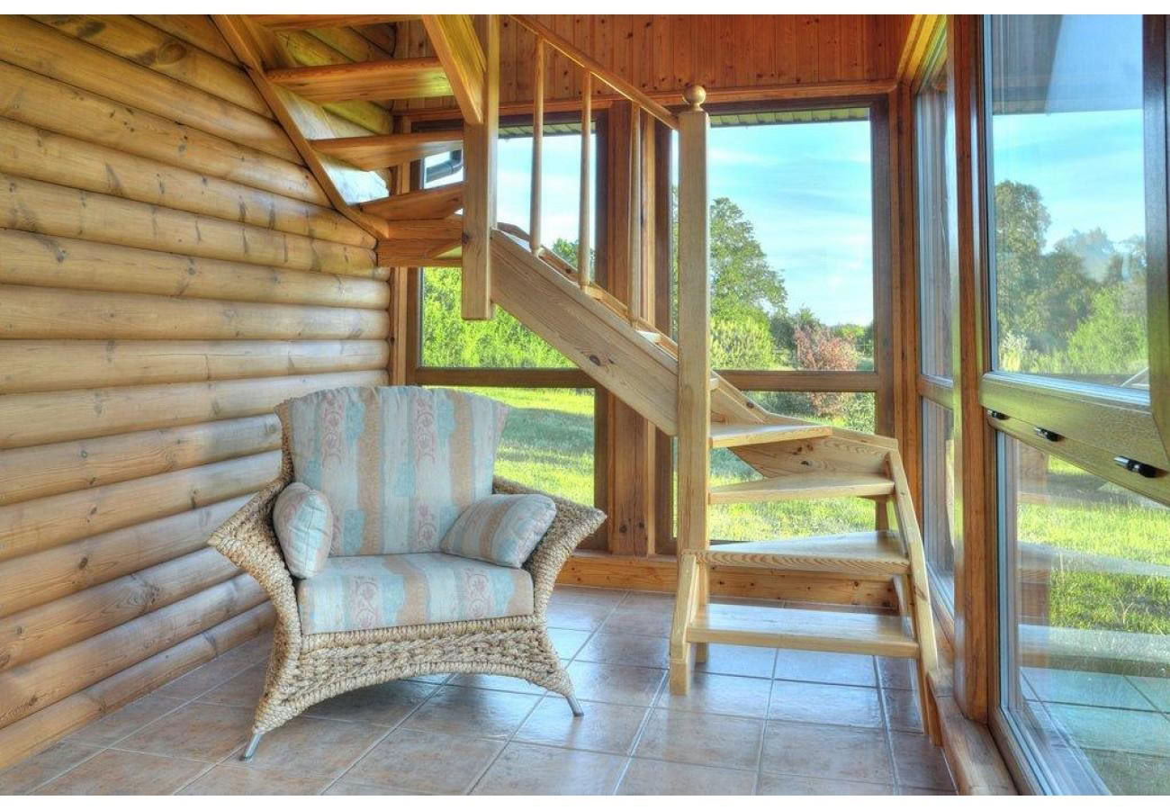 Golden Leaves: An Autumn Wellness Retreat