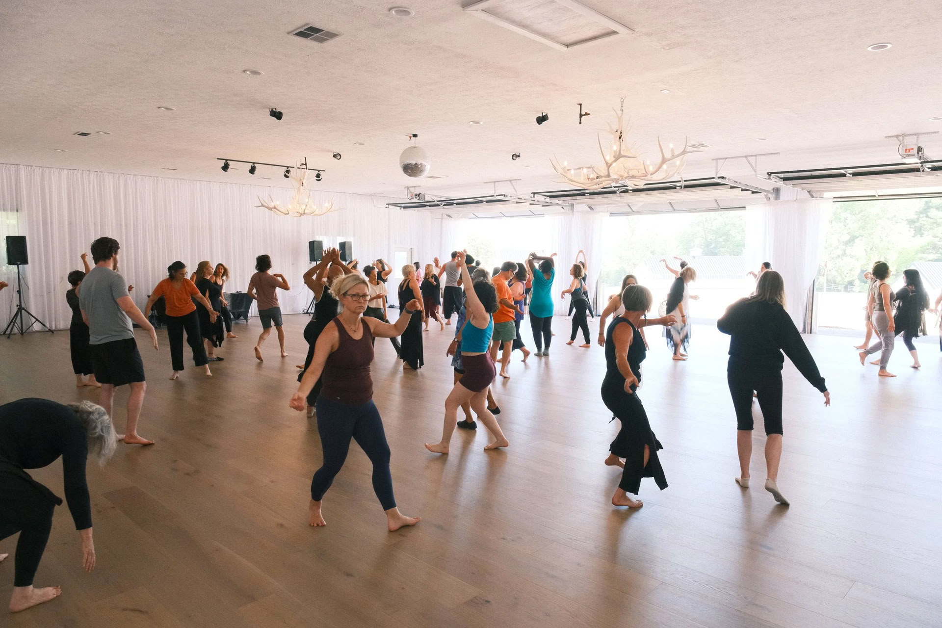 Rhythm of the Seasons with Kelly Flowers
