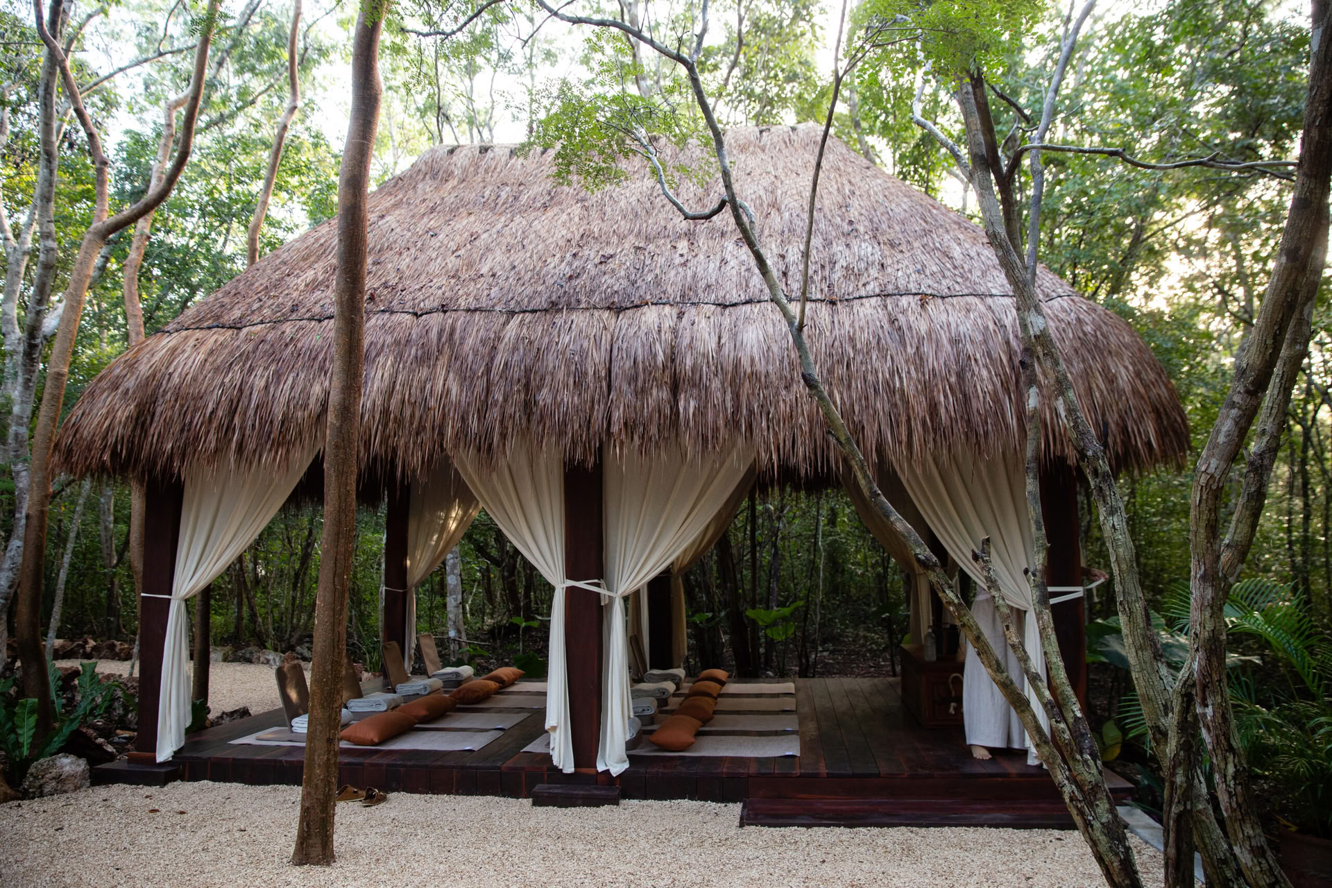 Agua Sagrada – Daypass