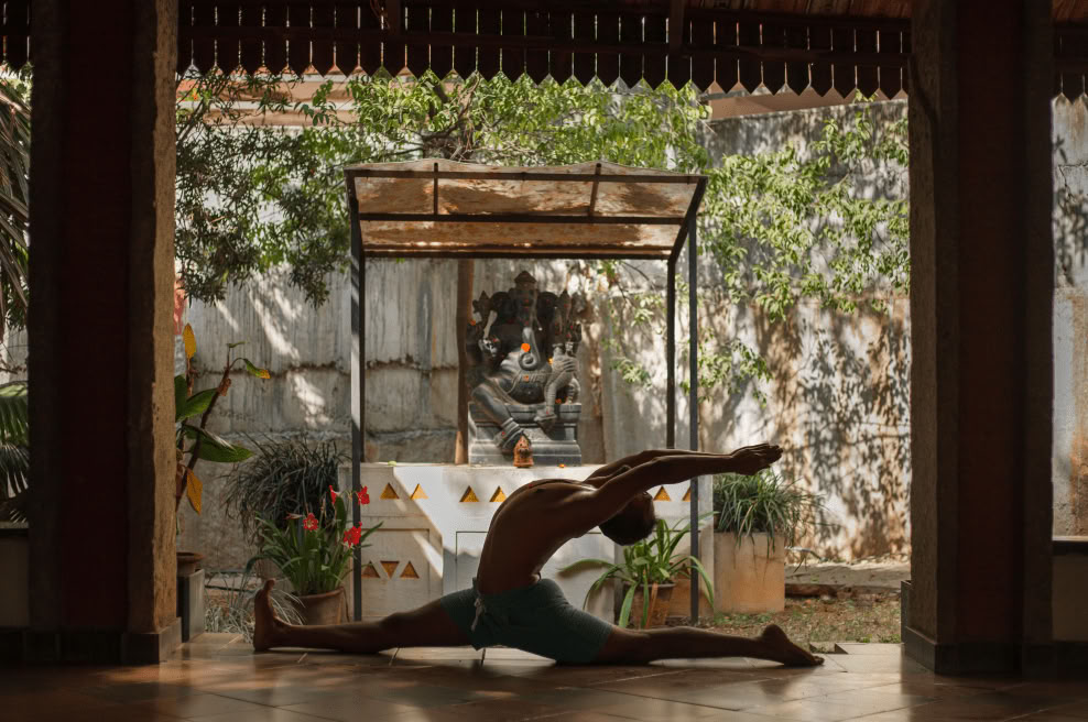 200hr Foundational Training: Connect with Your Inner Guru